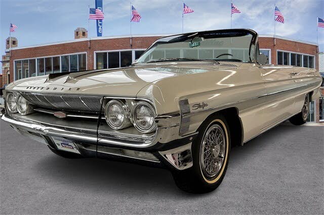 1961 Oldsmobile Starfire