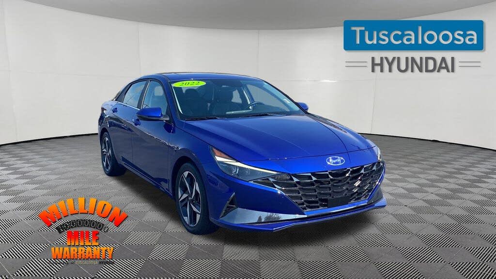 2022 Hyundai Elantra Limited FWD