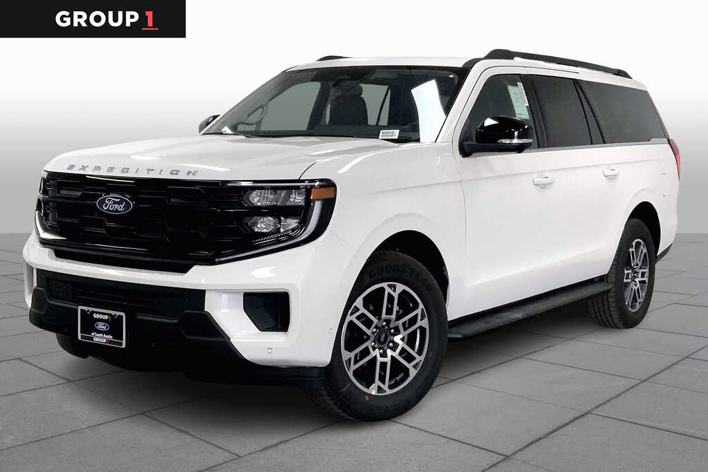 2025 Ford Expedition MAX Active RWD