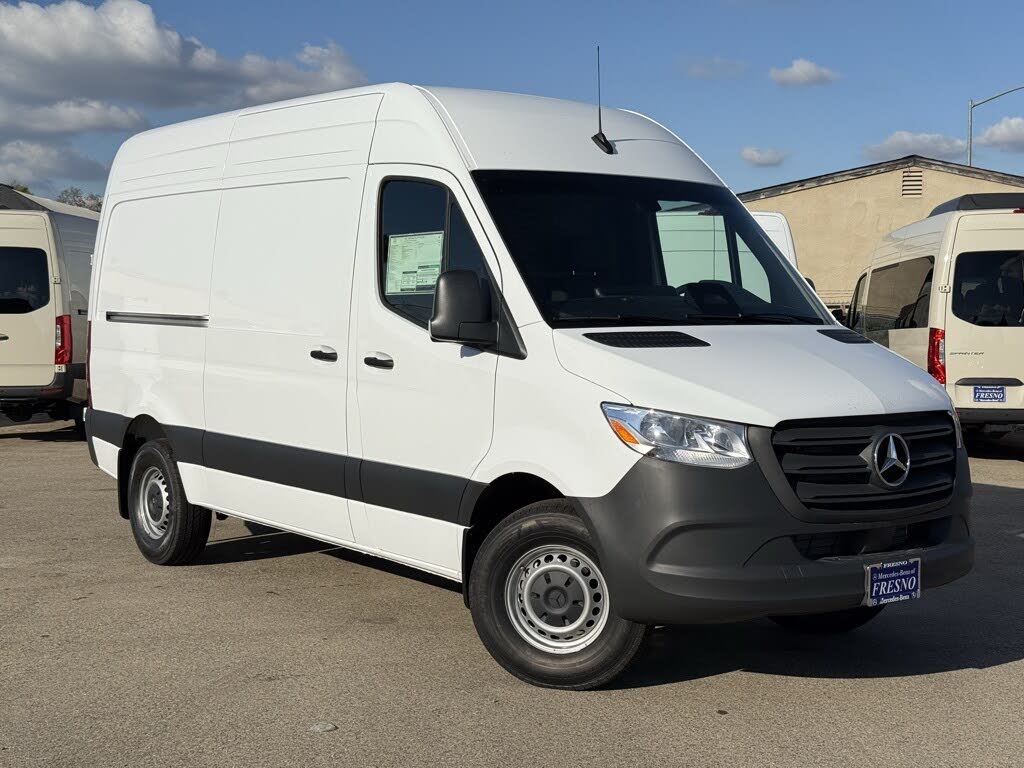 2026 Mercedes-Benz Sprinter Cargo 2500 144 RWD
