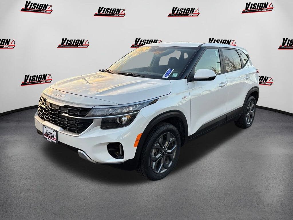 2024 Kia Seltos LX AWD