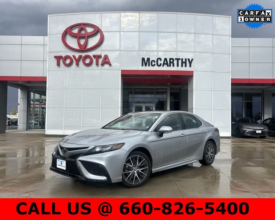 2024 Toyota Camry SE FWD