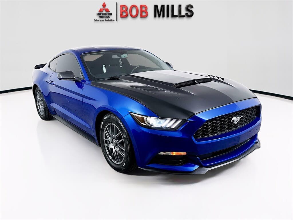 2017 Ford Mustang V6 Coupe RWD