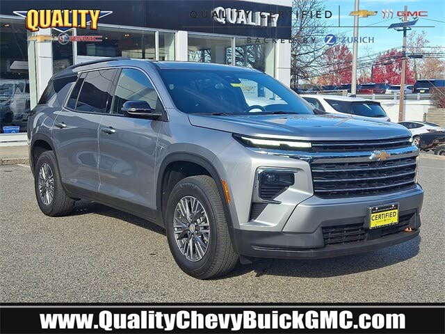 2025 Chevrolet Traverse LT FWD