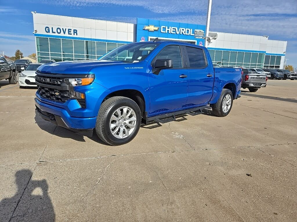2024 Chevrolet Silverado 1500 Custom Crew Cab 4WD