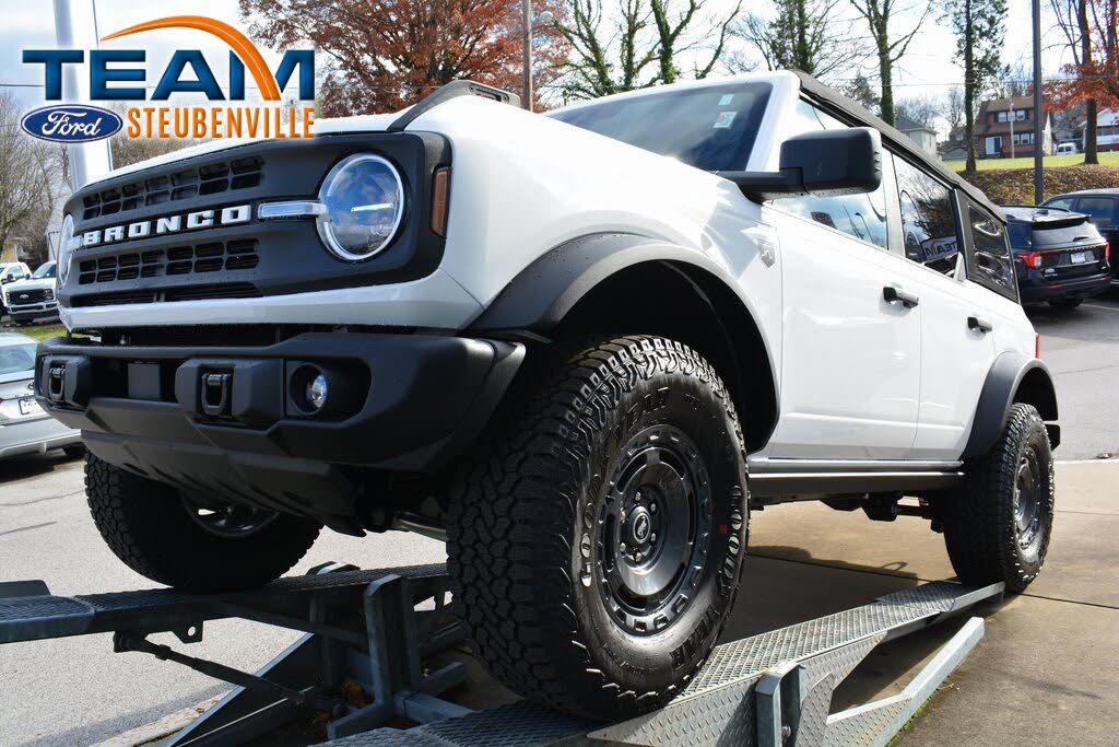 2025 Ford Bronco Big Bend 4-Door 4WD