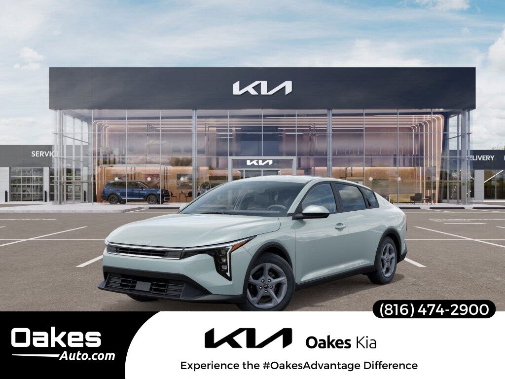 2025 Kia K4 LXS FWD
