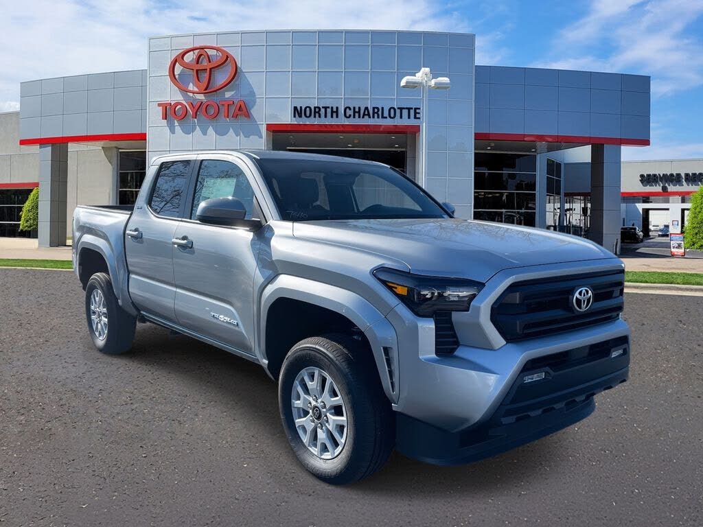 2025 Toyota Tacoma SR5 Double Cab 4WD