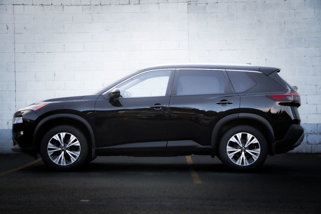 2022 Nissan Rogue SV AWD