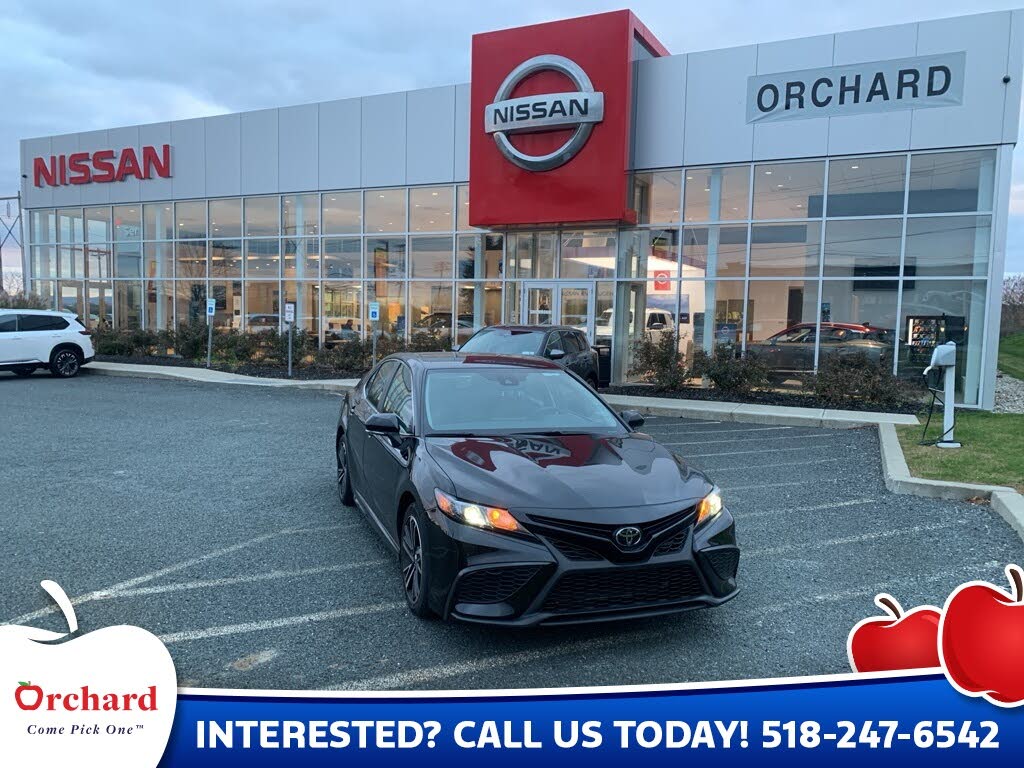 2024 Toyota Camry SE FWD