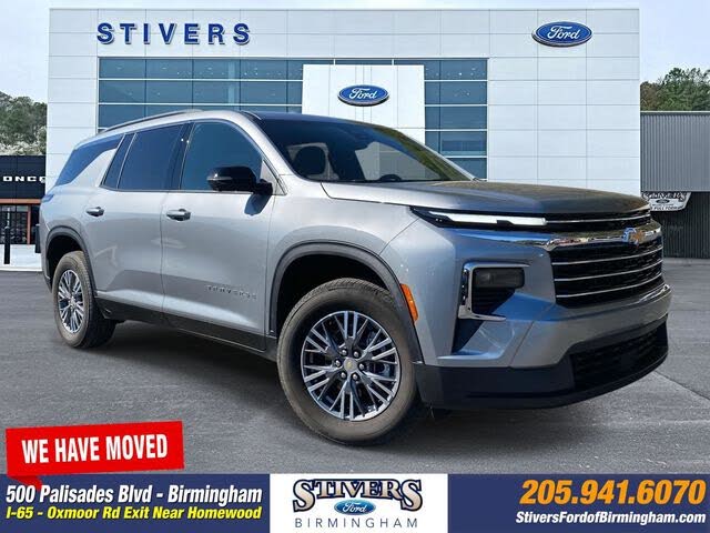 2025 Chevrolet Traverse LT FWD