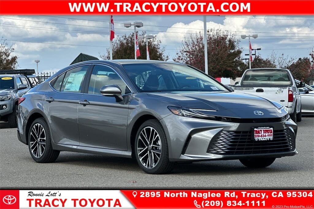 2026 Toyota Camry XLE FWD