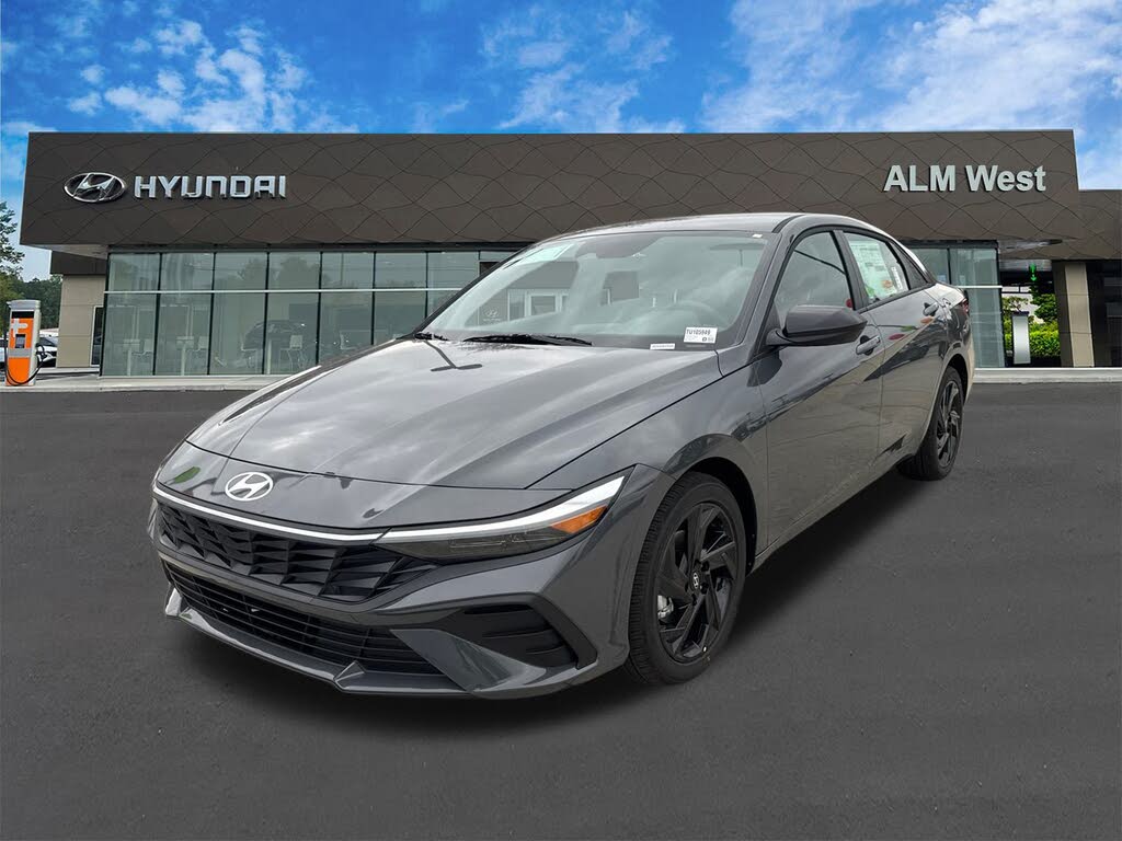 2026 Hyundai Elantra SEL Sport FWD