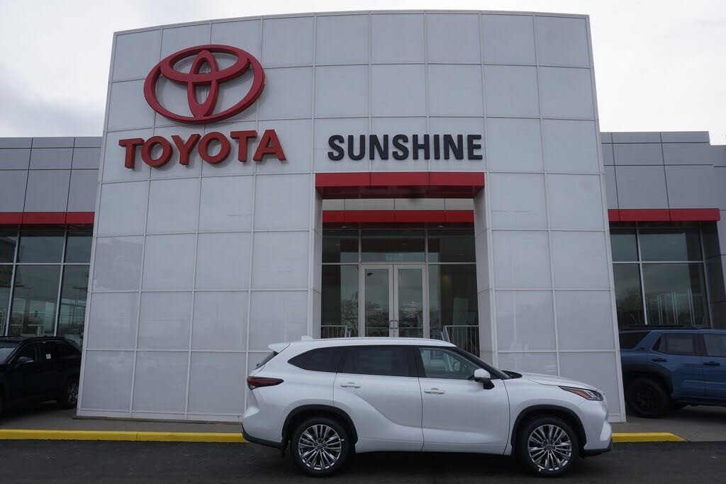 2026 Toyota Highlander Platinum AWD