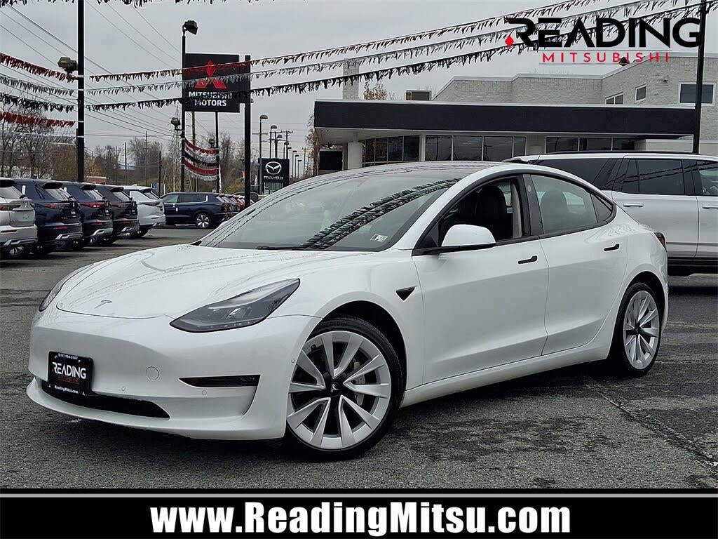 2022 Tesla Model 3 Long Range AWD