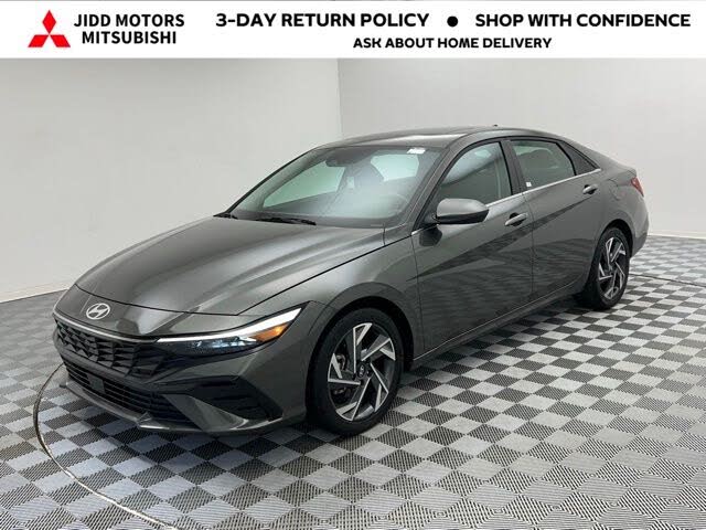 2025 Hyundai Elantra SEL Convenience FWD