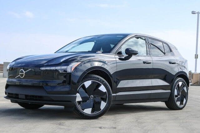 2025 Volvo EX30 Twin Plus eAWD