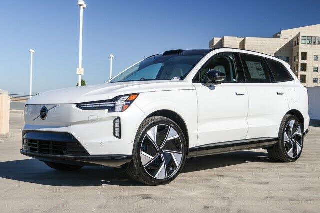 2025 Volvo EX90 Twin Ultra 7-Passenger eAWD