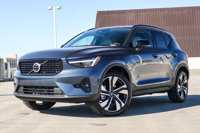 2026 Volvo XC40 B5 Ultra AWD