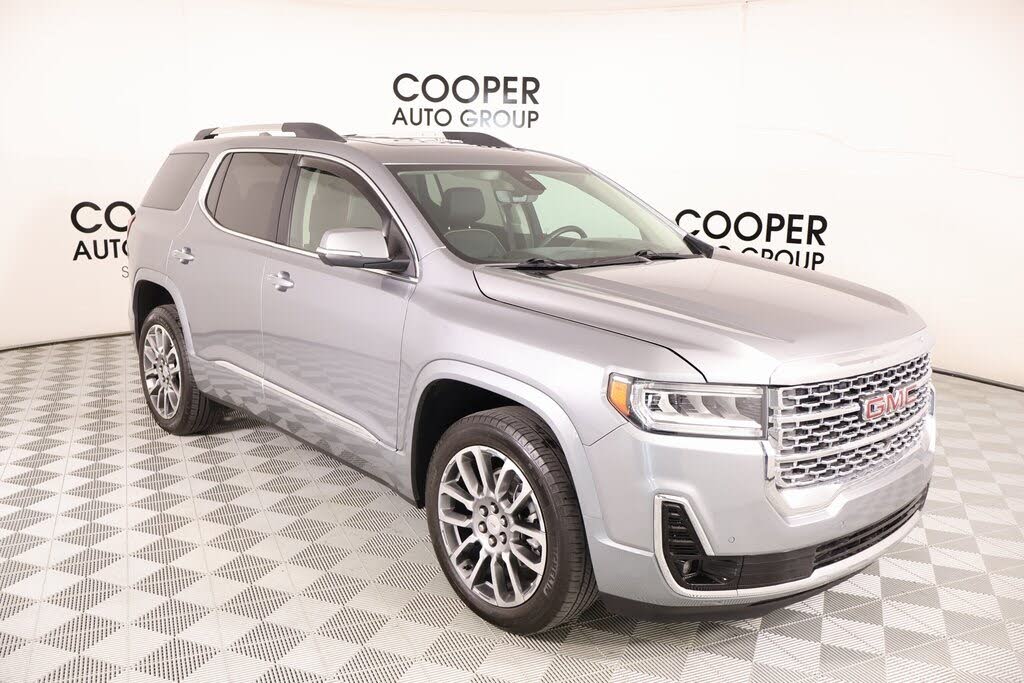 2023 GMC Acadia Denali FWD