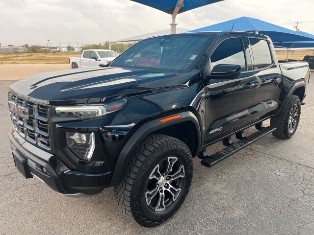 2024 GMC Canyon AT4 Crew Cab 4WD