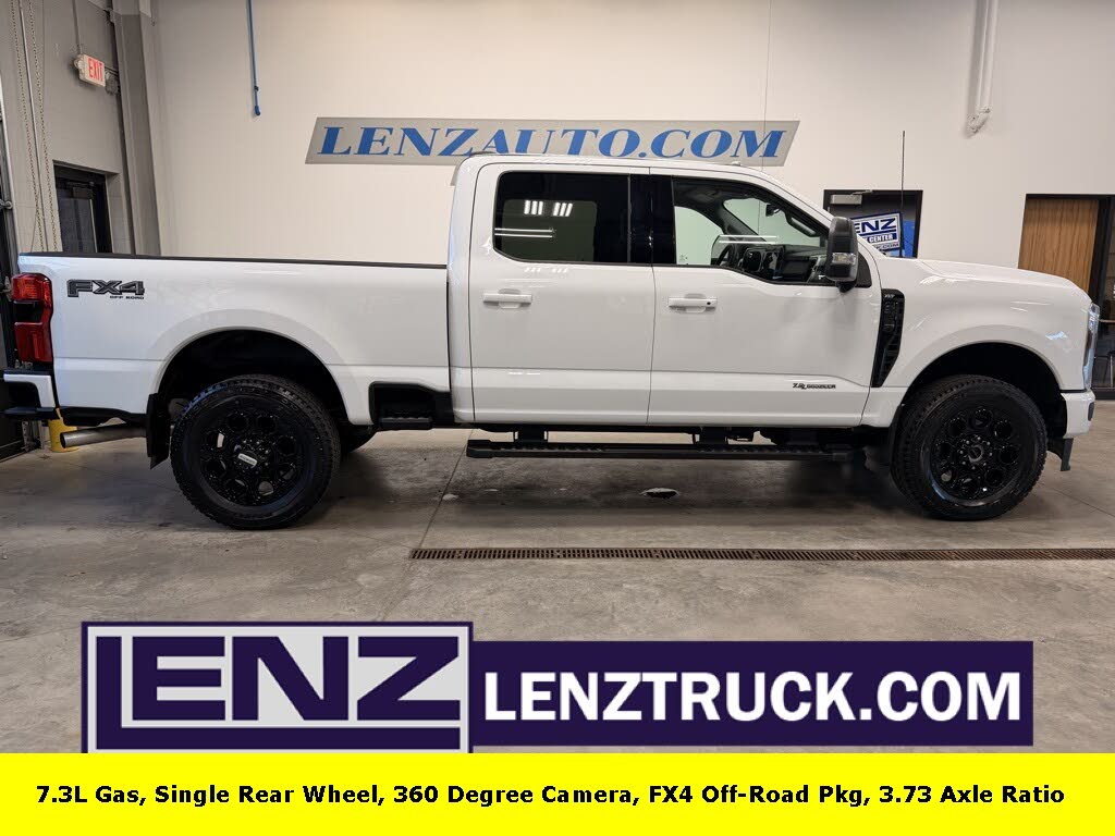 2025 Ford F-350 Super Duty XLT Crew Cab 4WD