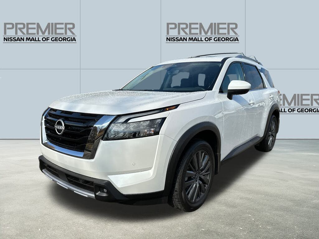 2025 Nissan Pathfinder SL FWD