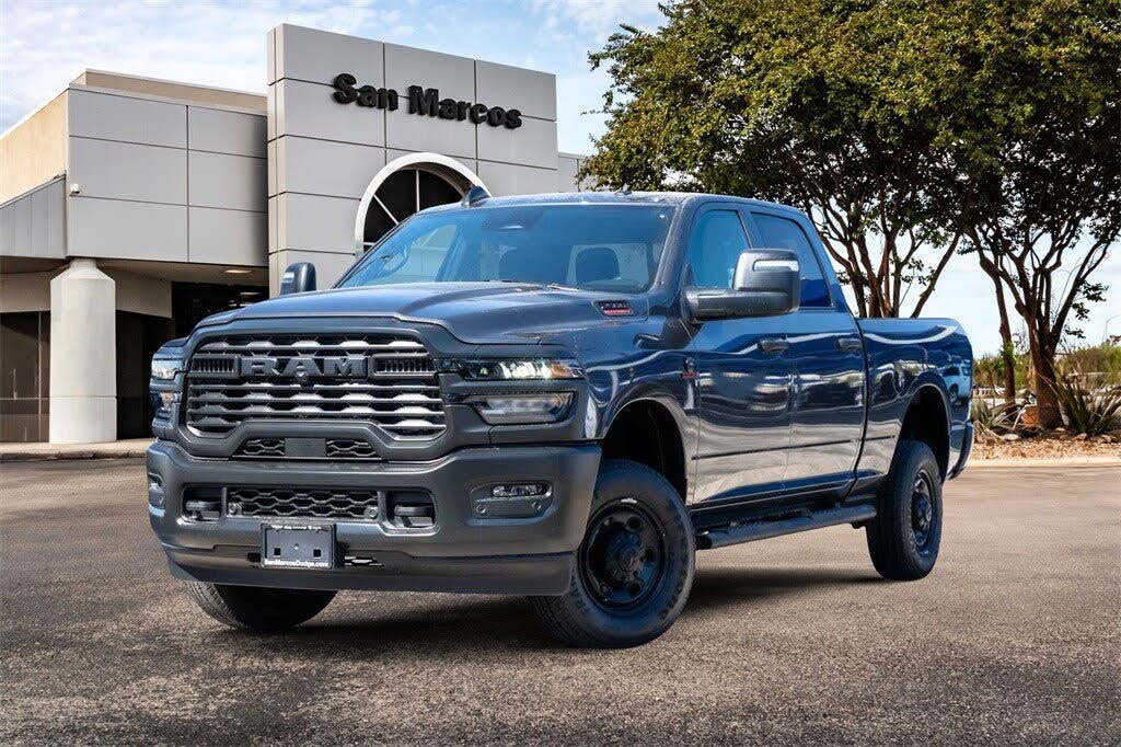 2025 RAM 2500 Tradesman Crew Cab 4WD