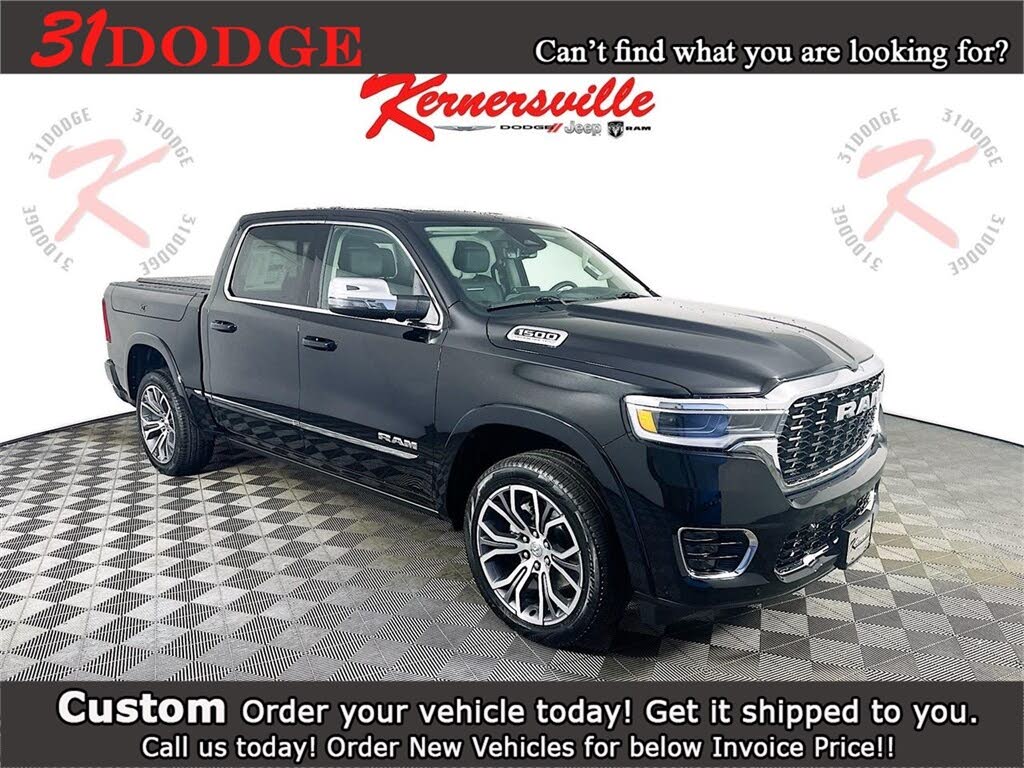 2026 RAM 1500 Tungsten Crew Cab 4WD