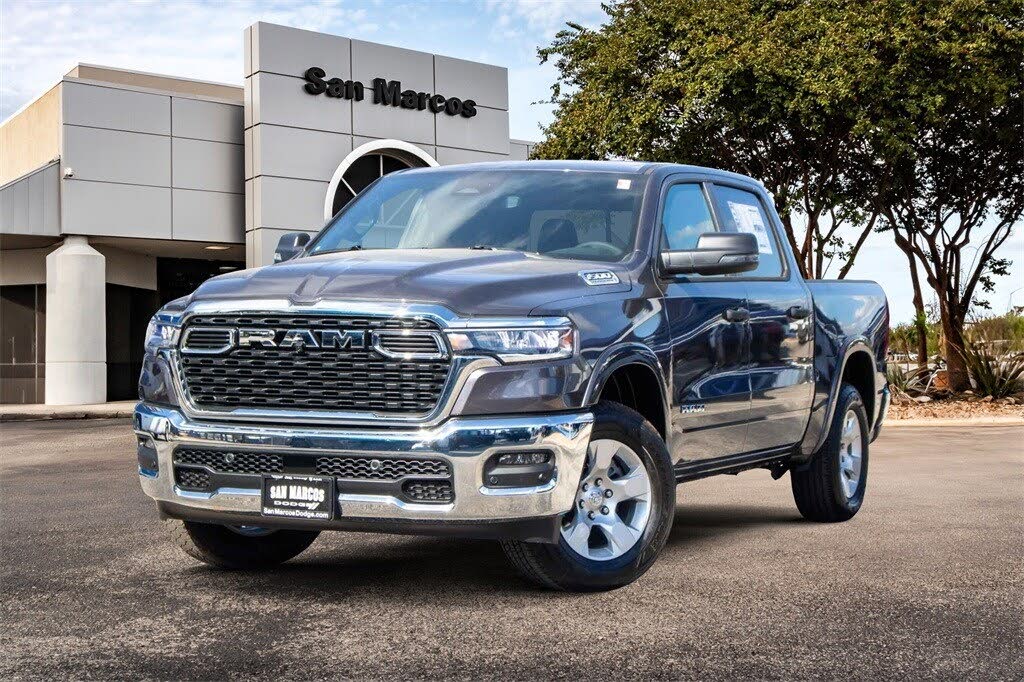 2026 RAM 1500 Big Horn Crew Cab 4WD