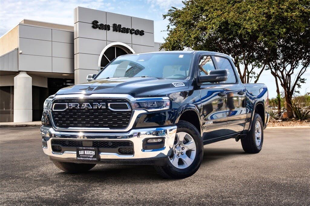 2026 RAM 1500 Big Horn Crew Cab 4WD