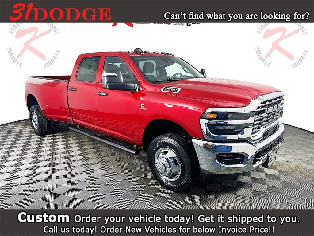 2026 RAM 3500 Tradesman Crew Cab LB DRW 4WD