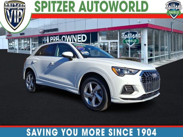 2022 Audi Q3 quattro Premium 40 TFSI