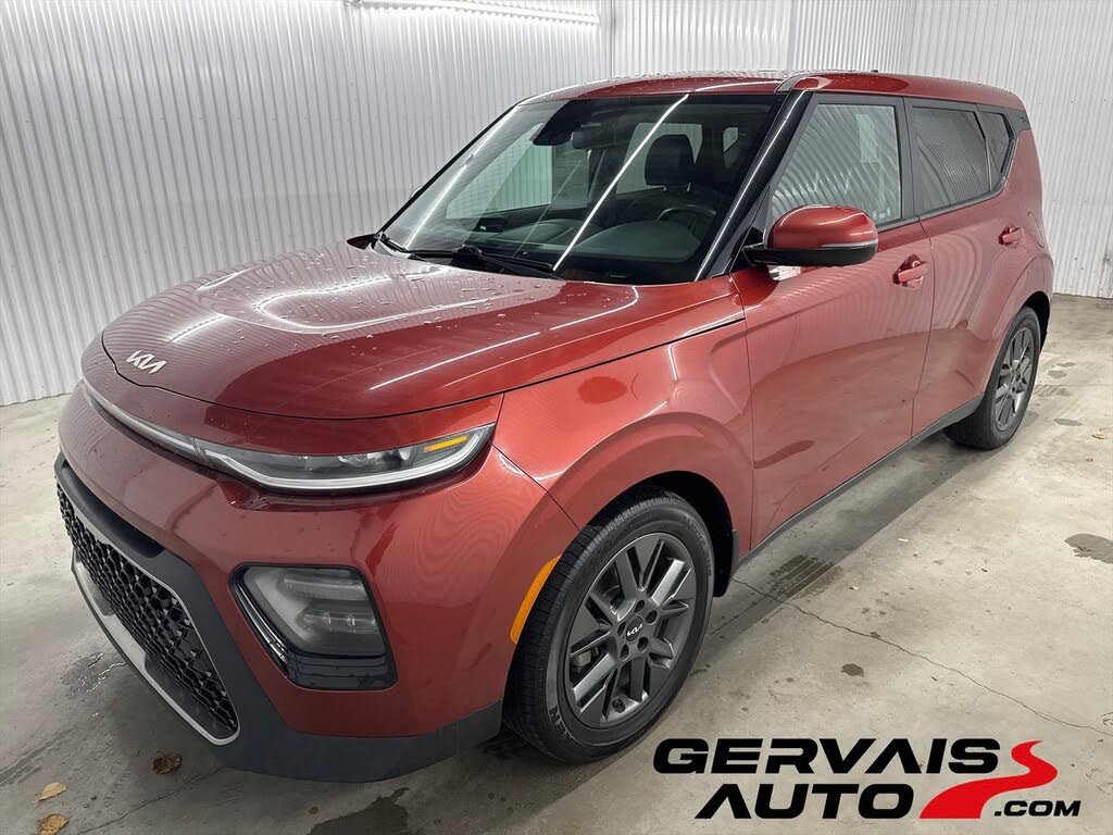2022 Kia Soul EX FWD