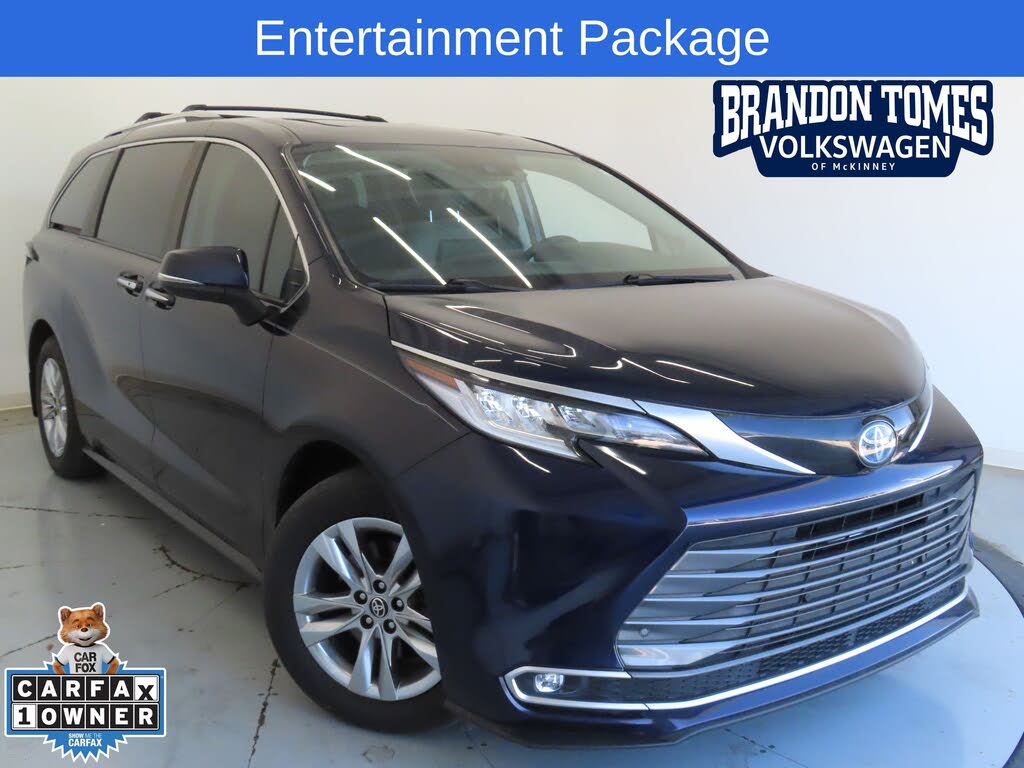 2023 Toyota Sienna Limited 7-Passenger FWD