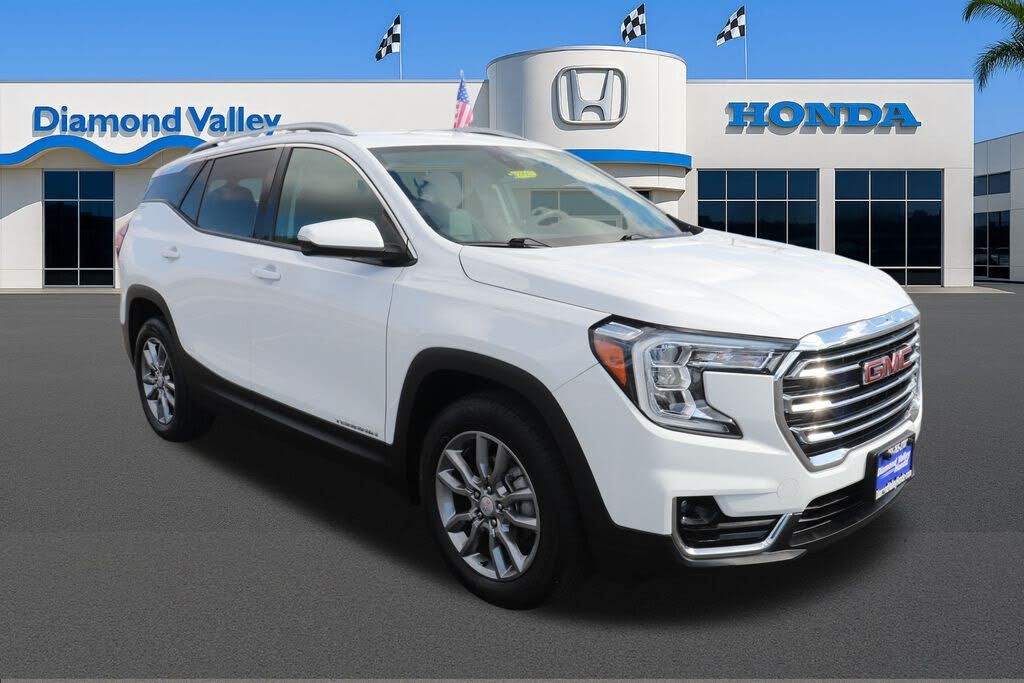 2024 GMC Terrain SLT FWD