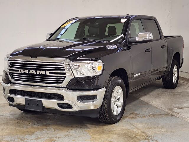 2024 RAM 1500 Laramie Crew Cab 4WD