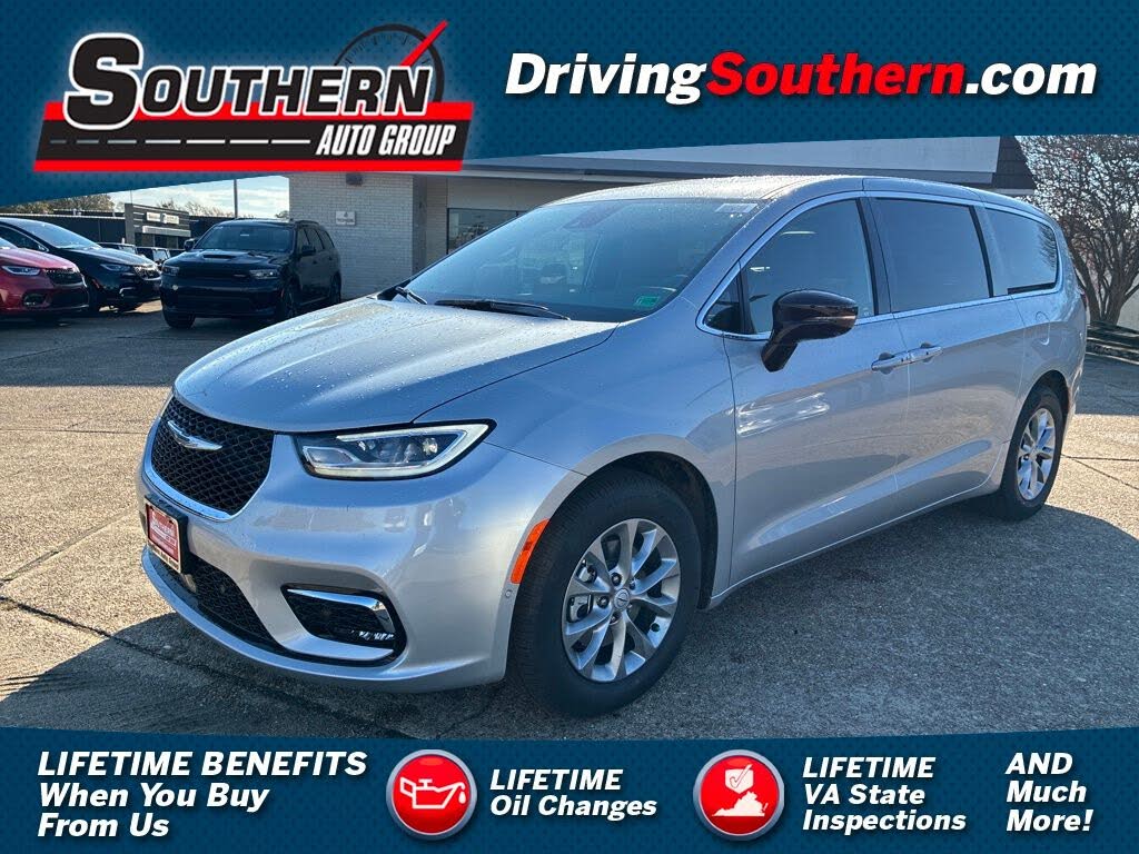 2026 Chrysler Pacifica Limited FWD