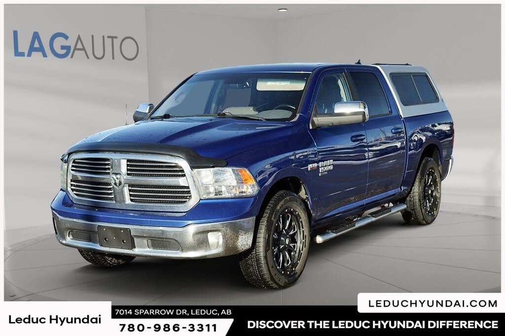 RAM 1500 Classic SLT Crew Cab 4WD 2019