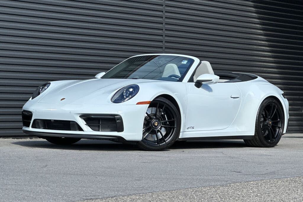 2022 Porsche 911 Carrera GTS Cabriolet RWD