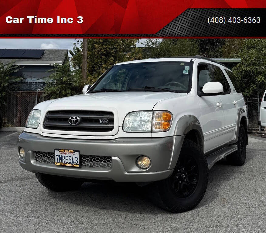 2004 Toyota Sequoia SR5