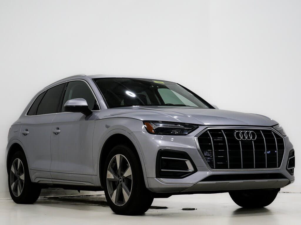 2023 Audi Q5 quattro Premium Plus 40 TFSI
