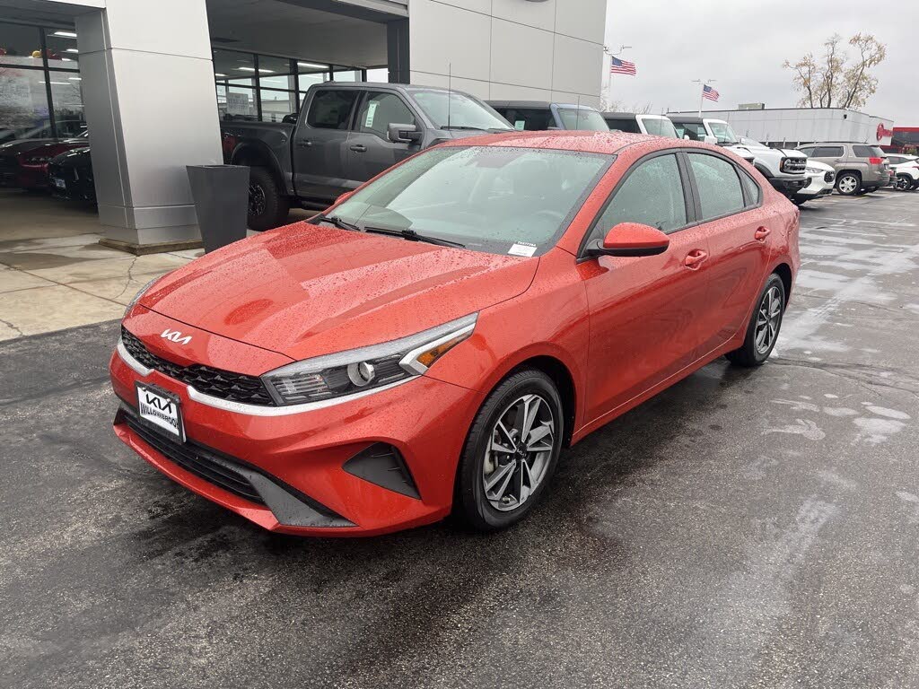 2023 Kia Forte LXS FWD