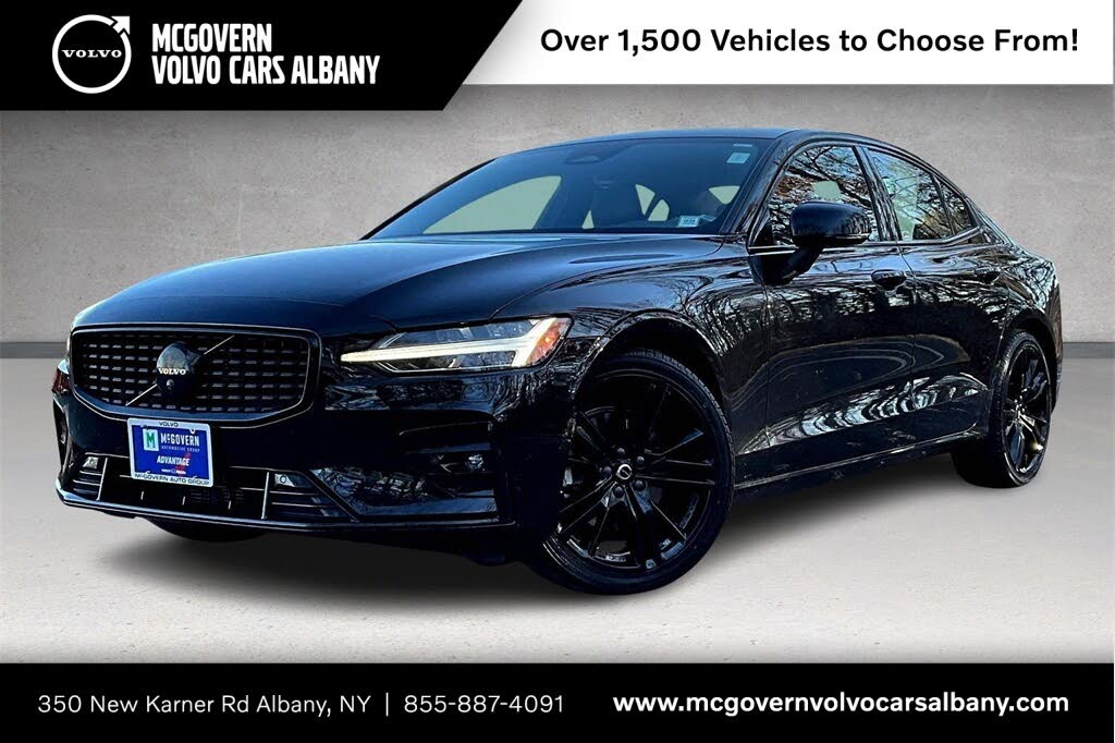 2023 Volvo S60 B5 Ultimate Black Edition AWD