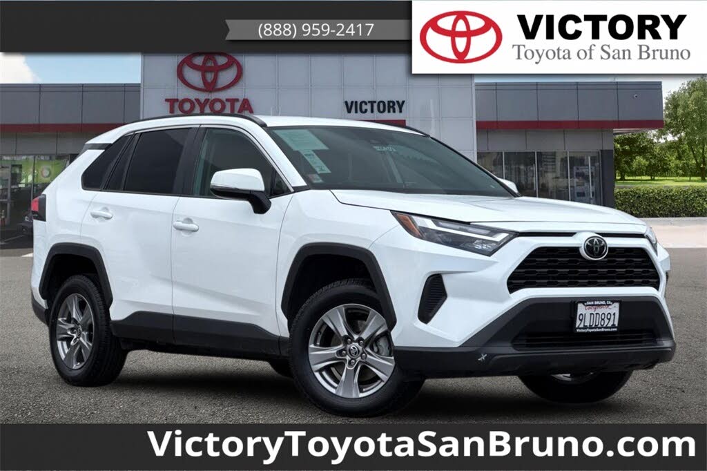 2024 Toyota RAV4 XLE AWD