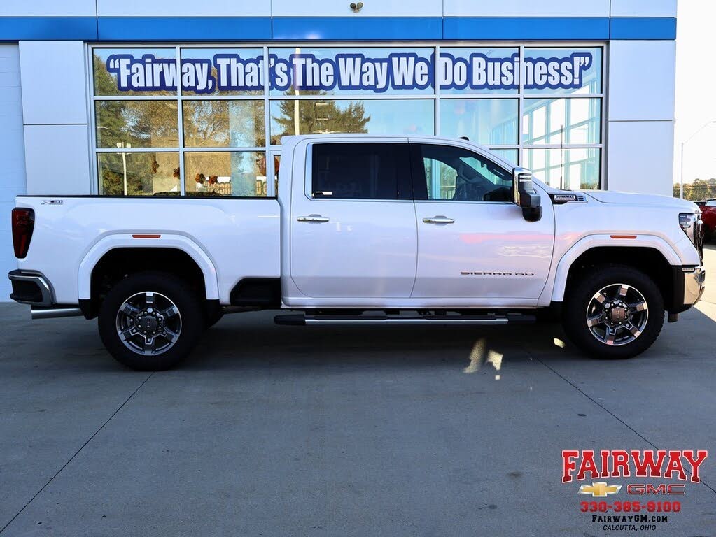 2025 GMC Sierra 2500HD SLT Crew Cab 4WD