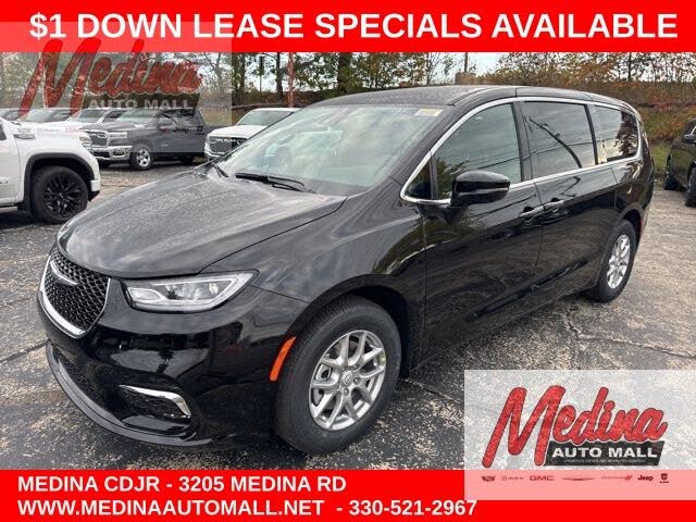 2026 Chrysler Pacifica Select FWD