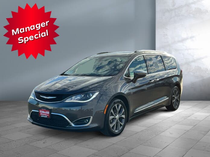 2017 Chrysler Pacifica Limited FWD