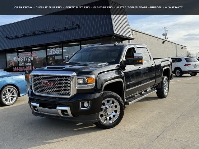 2017 GMC Sierra 2500HD Denali Crew Cab SB 4WD