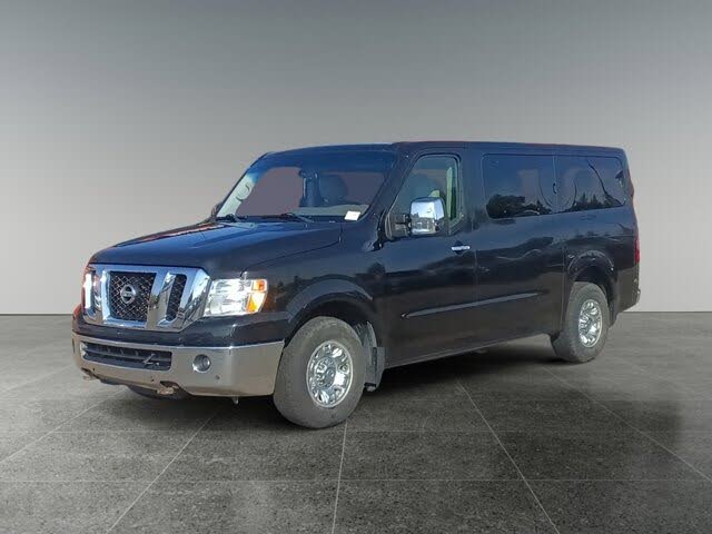 2017 Nissan NV Passenger SV V8